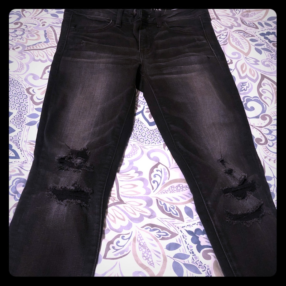 American eagle distressed denim jeggings